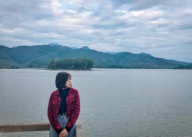 Đến Hồ Khe Chè Quảng Ninh Ngỡ Mình 'lạc Chốn Tiên Cảnh'
