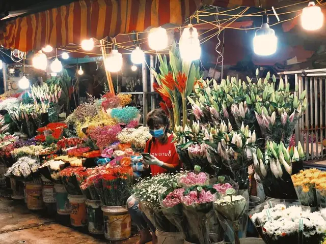 Bỏ Túi Kinh Nghiệm Đi Chợ Hoa Quảng Bá Hà Nội Bỏ Túi Kinh Nghiệm Đi Chợ Hoa Quảng Bá Hà Nội
