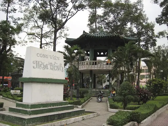 Hoa Binh Park Hồ Chí Minh - Mapstr
