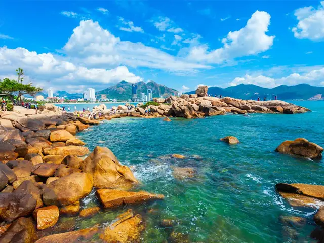 Hòn Chồng Hòn Vợ Nha Trang – Tọa Độ Ngắm Cảnh Nha Trang Tuyệt Đẹp Hòn Chồng Hòn Vợ Nha Trang – Tọa Độ Ngắm Cảnh Nha Trang Tuyệt Đẹp