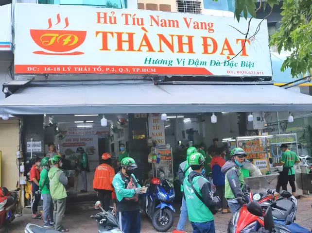 Hủ Tiếu Nam Vang Đạt Thành, 607 Cách Mạng Tháng 8, Quận 10: Trải Nghiệm Ẩm Thực Đậm Đà Nét Sài Gòn Hủ Tiếu Nam Vang Đạt Thành, 607 Cách Mạng Tháng 8, Quận 10: Trải Nghiệm Ẩm Thực Đậm Đà Nét Sài Gòn