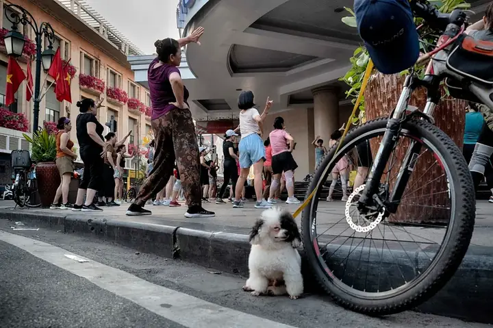 I'm In Communist Vietnam — Sometimes It Feels More Functional Than ...