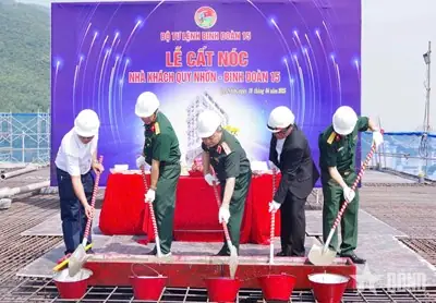 Binh Đoàn 15 Tổ Chức Lễ Cất Nóc Dự Án Nhà Khách Quy Nhơn