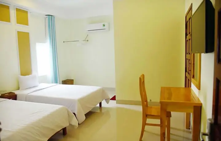 Khách Sạn Ly Kỳ Quy Nhơn