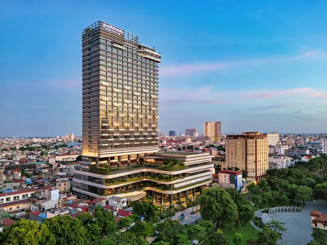 Khách Sạn Sang Trọng Mới Ở Việt ... - Pullman Hải Phòng Grand Hotel