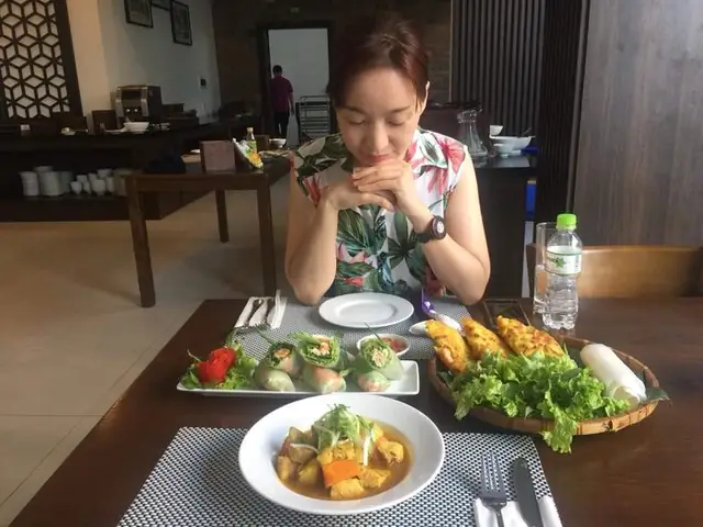 Khu Vực Nhà Hàng – Quầy Bar