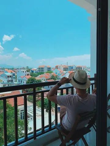Trải Nghiệm Thư Giãn Trong Không Gian Nghỉ Dưỡng Sang Trọng Tại Khách Sạn Golden Pearl Hội An