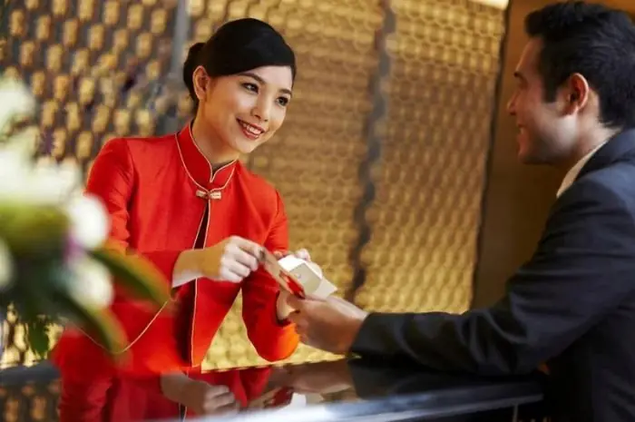 – Dịch Vụ Khách Hàng Thân Thiện, Chu Đáo – Dịch Vụ Khách Hàng Thân Thiện, Chu Đáo