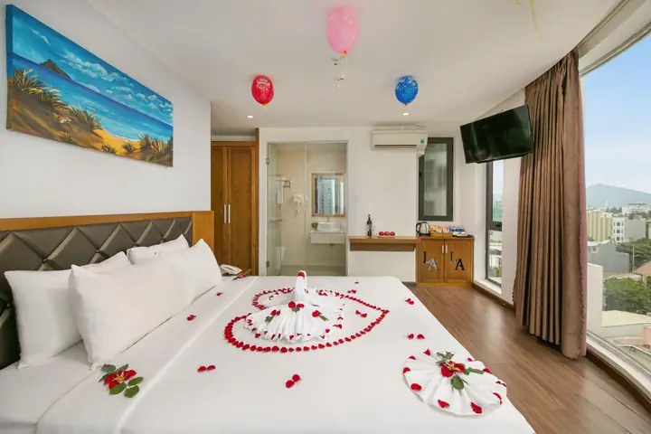 Hotel La Beach | ⋆⋆⋆ | Da Nang, Vietnam | Season ...