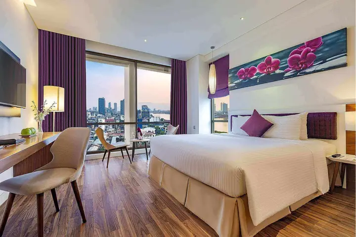 Vanda Hotel - Khách Sạn Ở Trung Tâm Đà Nẵng Sang Trọng