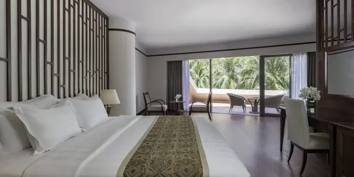 Phòng Deluxe Junior Suite – Khách Sạn Vinpearl Land Nha Trang