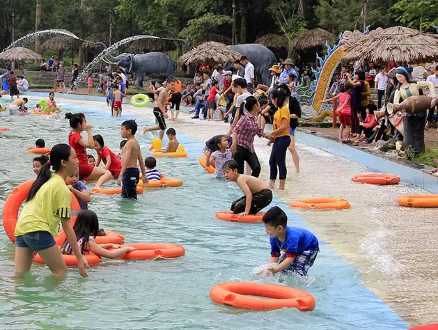 Khu Du Lịch Sinh Thái Khoang Xanh – Suối Tiên