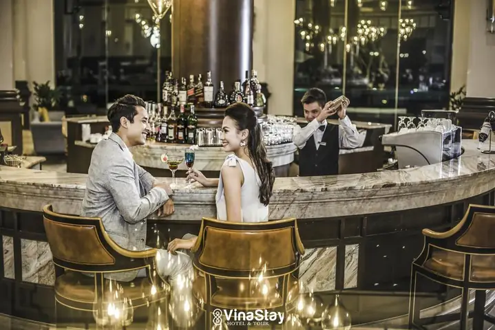 Lobby Bar