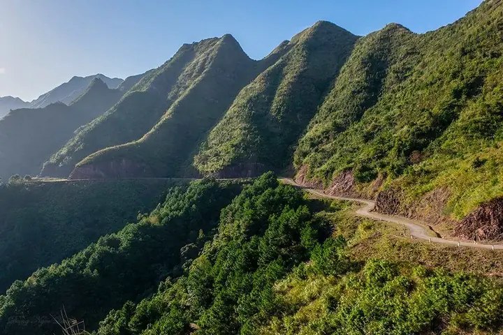 Từ Sài Gòn Tới Bình Liêu
