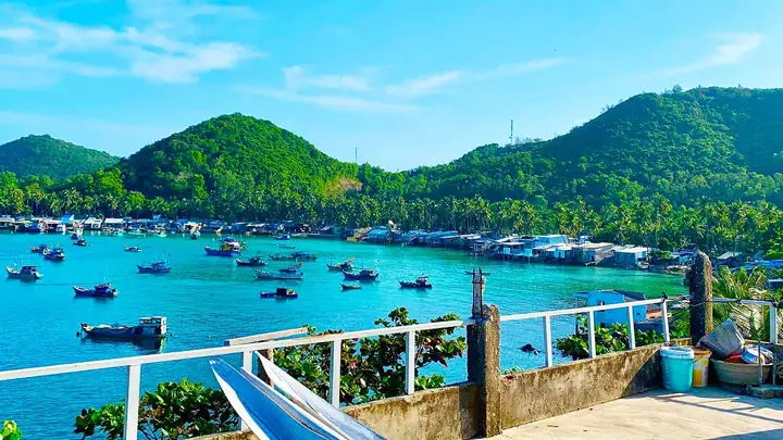 Hòn Ngang – Trung Tâm Của Xã Đảo Nam Du