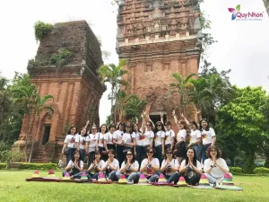 Ngày 1: Dạo Quanh Thành Phố
