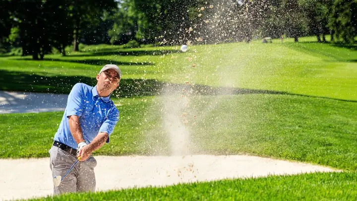 Kỹ Thuật Đánh Golf Trong Hố Cát