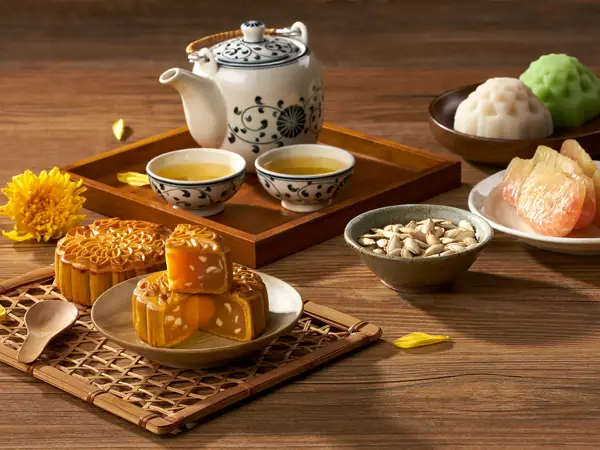 Làm Bánh Trung Thu Bằng Nồi Cơm Điện – Bước 4: Nướng Bánh Làm Bánh Trung Thu Bằng Nồi Cơm Điện – Bước 4: Nướng Bánh
