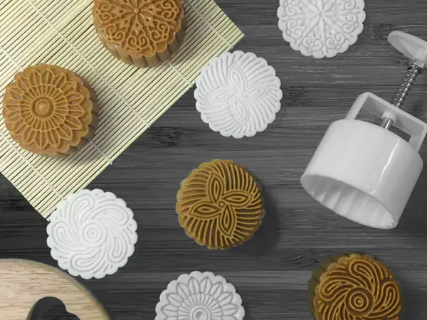 Bước 3: Nặn Bánh Bước 3: Nặn Bánh