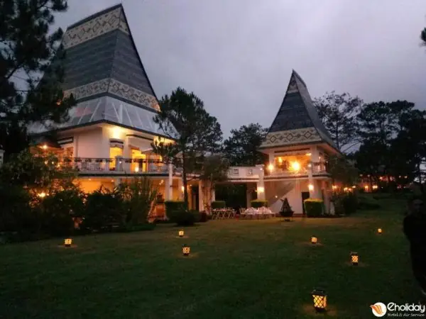 Binh An Village Da Lat Resort Night