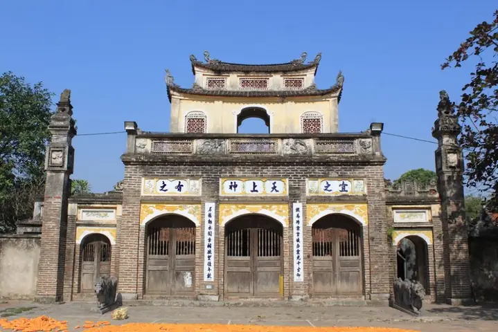Chuyển Đến Đền Gióng Phù Đổng