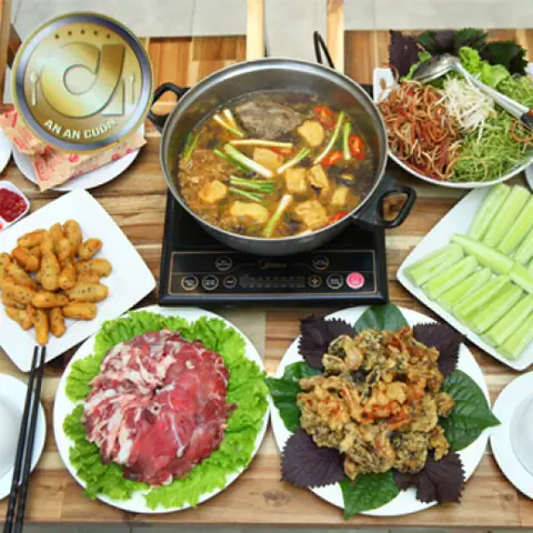Lẩu Riêu Cua Bắp Bò Sườn Sụn - An An Cuốn Linh Đàm Hà Nội Lẩu Riêu Cua Bắp Bò Sườn Sụn - An An Cuốn Linh Đàm Hà Nội
