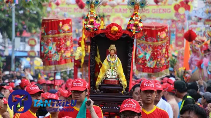 Lễ Hội Khai Ấn Đền Trần Nam Định. Lễ Hội Khai Ấn Đền Trần Nam Định.