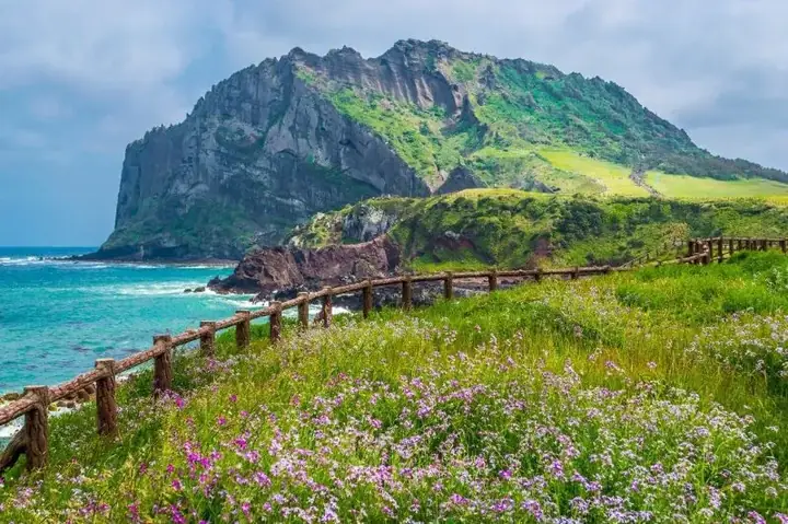 Gợi Ý Điểm Đến Quốc Tế: Đa Dạng Hóa Trải Nghiệm