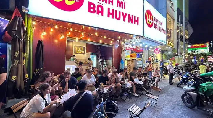 Bánh Mì 72, 72 Lê Văn Tám, Phường 1, Vĩnh Long: Khám Phá Hương Vị Đặc Trưng Và Hướng Dẫn Chi Tiết Bánh Mì 72, 72 Lê Văn Tám, Phường 1, Vĩnh Long: Khám Phá Hương Vị Đặc Trưng Và Hướng Dẫn Chi Tiết