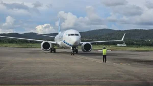 Sân Bay Ở Miền Tây Đang Hoạt Động Dưới Công Suất - Ảnh 1.