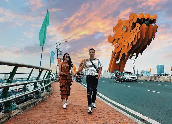 Hãy Mang Theo Giấy Tờ Cá Nhân Và Tiền Bạc Hãy Mang Theo Giấy Tờ Cá Nhân Và Tiền Bạc