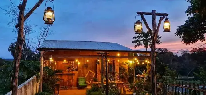 Cafe Mộc Lan, Đường Liên Huyện, Cầu Đập, Phù Cát, Bình Định: Điểm Hẹn An Yên Giữa Lòng Xứ Nẫu