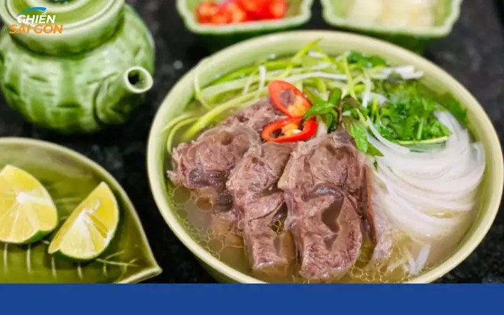Phở – Một Trong Các Món Ăn Sáng Ngon Sài Gòn