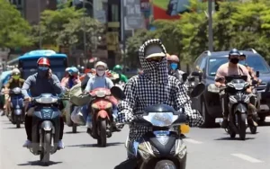 Nam Bộ Chuẩn Bị Kết Thúc Nắng Nóng, Đón Mưa Dông