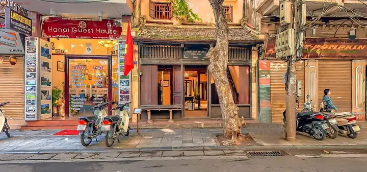 Nhà Cổ 87 Mã Mây, Hà Nội | Justfly.vn