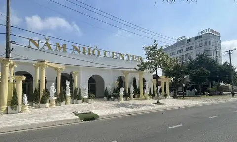 Chủ Nhà Hàng Năm Nhỏ Khởi Kiện Chủ Tịch Ubnd Tp.rạch Giá