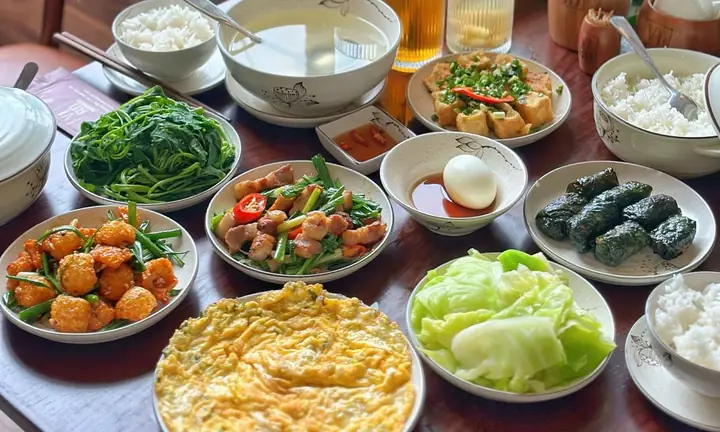 Nhà Hàng Mới Vào 'michelin Tuyển Chọn' Ở Hà Nội - Báo Vnexpress ...