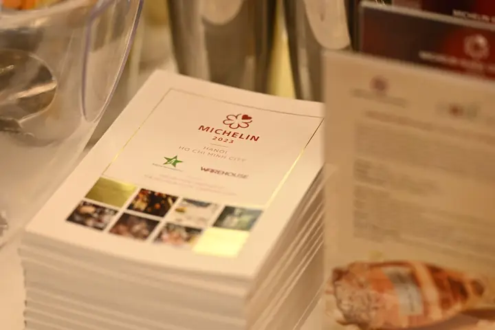 Danh Sách Nhà Hàng Được Vinh Danh Trong Michelin Guide Ở Hà ...