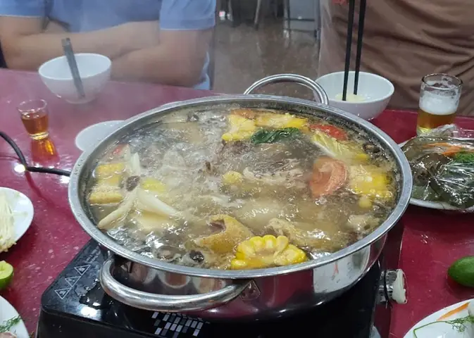 Nhà Hàng Bình Tiến Nhà Hàng Bình Tiến