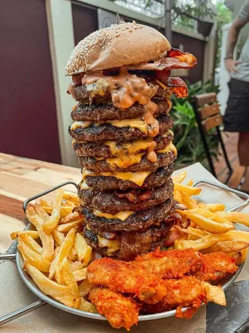 Fork’n Lekker Garden Cafe – Điểm Hẹn Ấm Cúng Cho Tín Đồ Burger