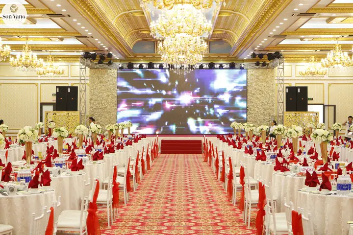Nhà Hàng Sen Vàng Việt Trì
