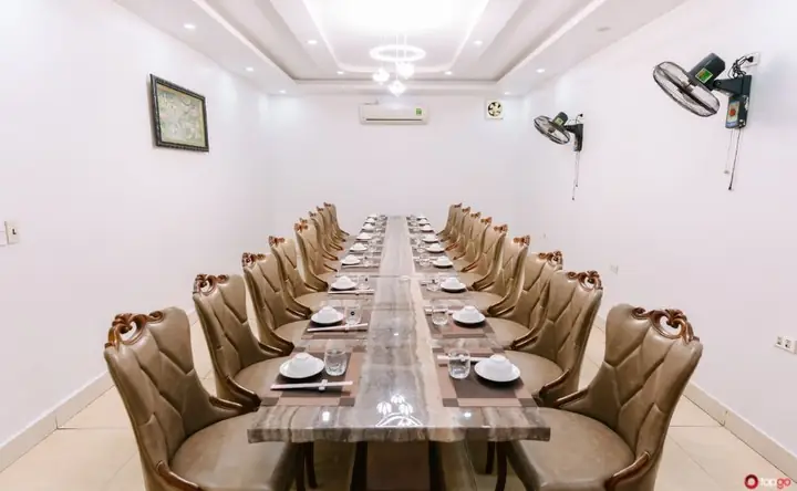 Khám Phá Nhà Hàng Thiên Hồng Phát – Chuyên Hải Sản Tươi Sống Chất Lượng Cao