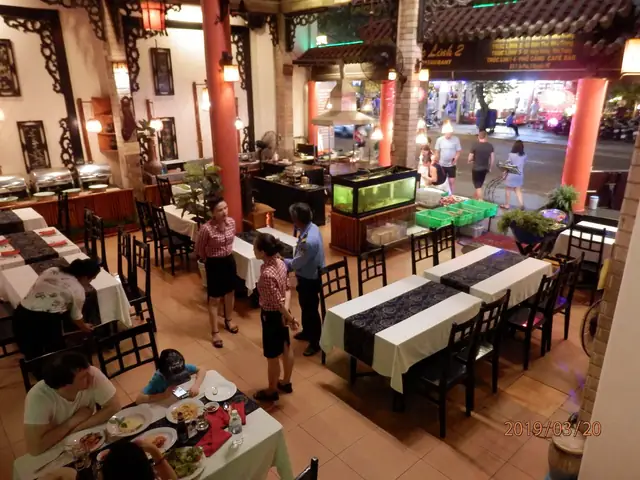 Truc Linh 2, Nha Trang - Đánh Giá Về Nhà Hàng - Tripadvisor Truc Linh 2, Nha Trang - Đánh Giá Về Nhà Hàng - Tripadvisor