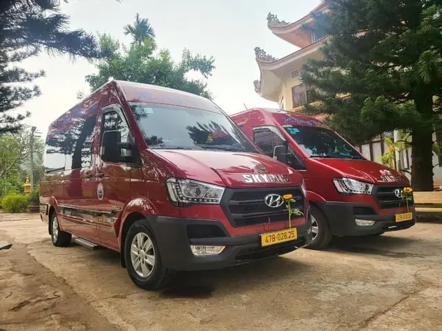Các Dịch Vụ Khác Của Nhà Xe Rạng Đông Limousine