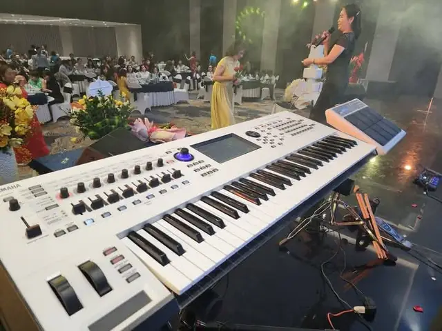 Dạy Đàn Organ Keyboard Đám Cưới Bao Ra Nghề Chơi Show Tại Quận ...