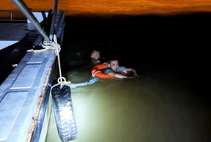 Nhảy Cầu Trần Phú Nha Trang