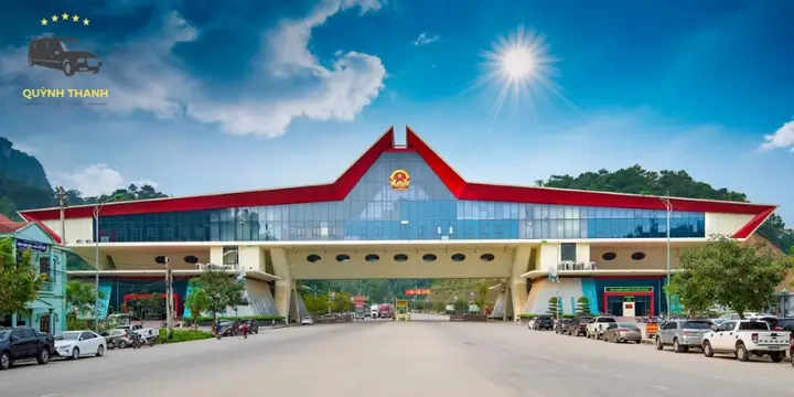 Cửa Khẩu Quốc Tế Hữu Nghị: Biểu Tượng Biên Giới