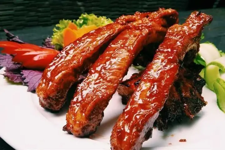 Món Ngon Cuối Tuần Cho Bé – Sườn Non Nướng/ram Ngũ Vị