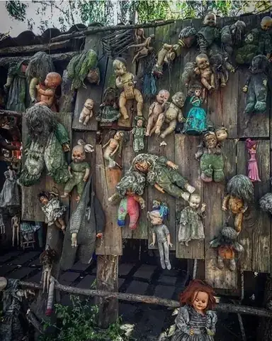 Nghĩa Trang Cổ Ở Huế
