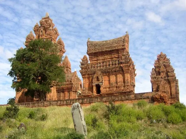 Từ Tphcm Đi Ninh Thuận Bao Nhiêu Km?